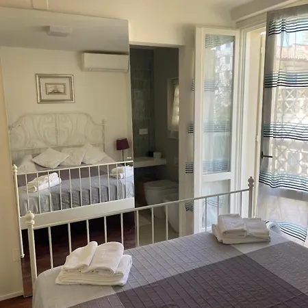 Mariella Lägenhet Pesaro